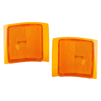 Eagle Eyes® - Driver Side Lower Replacement Turn Signal/Corner Light Set (Standard Line)