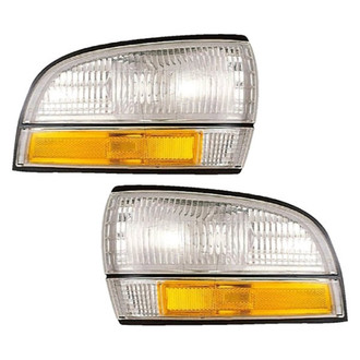 Eagle Eyes® - Driver Side Replacement Turn Signal/Corner Light Set (Standard Line)