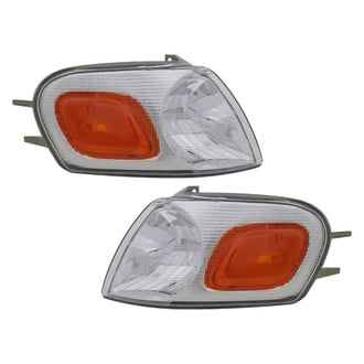 Eagle Eyes® - Driver Side Replacement Turn Signal/Corner Light Set (Standard Line)