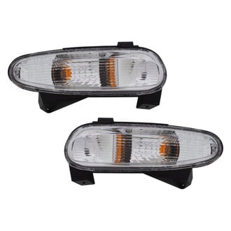 Eagle Eyes® - Driver Side Replacement Turn Signal/Parking Light Set (Standard Line)