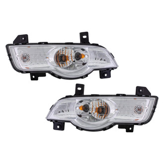 Eagle Eyes® - Driver Side Replacement Turn Signal/Parking Light Set (Standard Line)