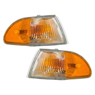 Eagle Eyes® - Driver Side Replacement Turn Signal/Corner Light Set (Standard Line)