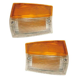 Eagle Eyes® - Driver Side Replacement Turn Signal/Corner Light Set (Standard Line)