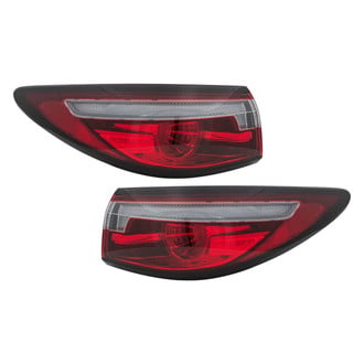 Eagle Eyes® - Factory Replacement Tail Lights