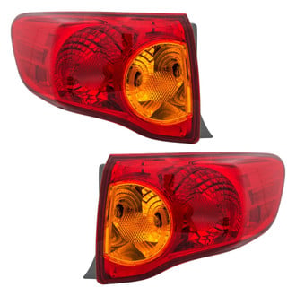 Eagle Eyes® - Driver and Passenger Side Outer Replacement Tail Lights (Standard Line)