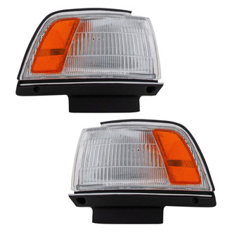 Eagle Eyes® - Driver Side Replacement Turn Signal/Corner Light Set (Standard Line)