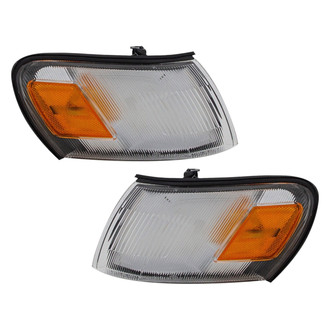 Eagle Eyes® - Driver Side Replacement Turn Signal/Corner Light Set (Standard Line)
