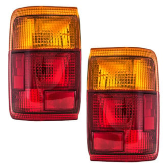 Eagle Eyes® - Replacement Tail Light (Standard Line)