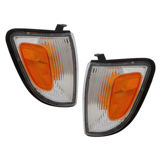 Eagle Eyes® - Driver Side Replacement Turn Signal/Corner Light Set (Standard Line)