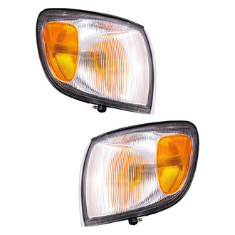 Eagle Eyes® - Driver Side Replacement Turn Signal/Corner Light Set (Standard Line)