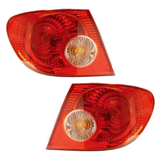 Eagle Eyes® - Driver and Passenger Side Outer Replacement Tail Lights (Standard Line)