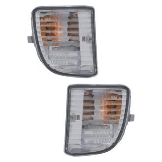 Eagle Eyes® - Driver Side Replacement Turn Signal/Parking Light Set (Standard Line)
