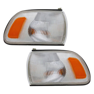 Eagle Eyes® - Driver Side Replacement Turn Signal/Corner Light Set (Standard Line)