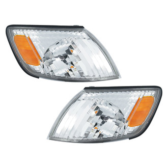 Eagle Eyes® - Driver Side Replacement Turn Signal/Corner Light Set (Standard Line)