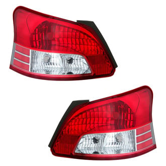 Eagle Eyes® - Factory Replacement Tail Lights
