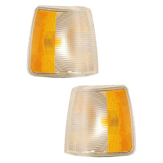 Eagle Eyes® - Driver Side Replacement Turn Signal/Corner Light Set (Standard Line)