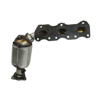 Eastern Catalytic® - ECO III Stainless Steel Exhaust Manifold with Integrated Catalytic Converter