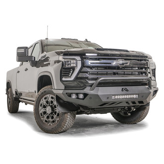 Fab Fours® - Vengeance Full Width Front HD Bumper with Pre-Runner Guard