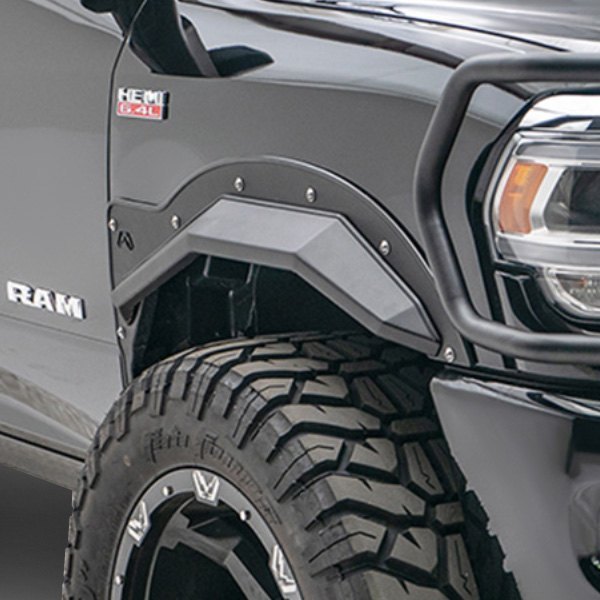  Fab Fours® - Open Fender Flares