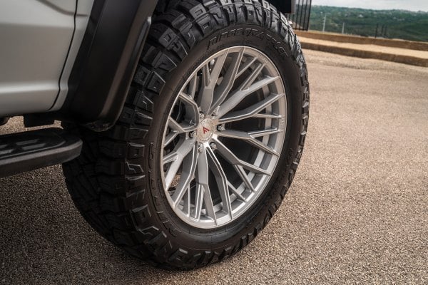 Creazioni Ferlen
バスローブ、タオルペアセット　新品未使用 9998542 9992671 9992619 9996315 9996081 Volvo I-Shift