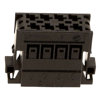 Genuine® - Rear Lamp Harness Connector