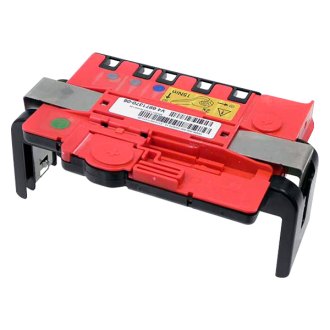 Battery Power Distribution Boxes | CARiD