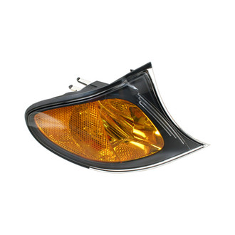 Genuine® - Passenger Side Replacement Turn Signal/Corner Light
