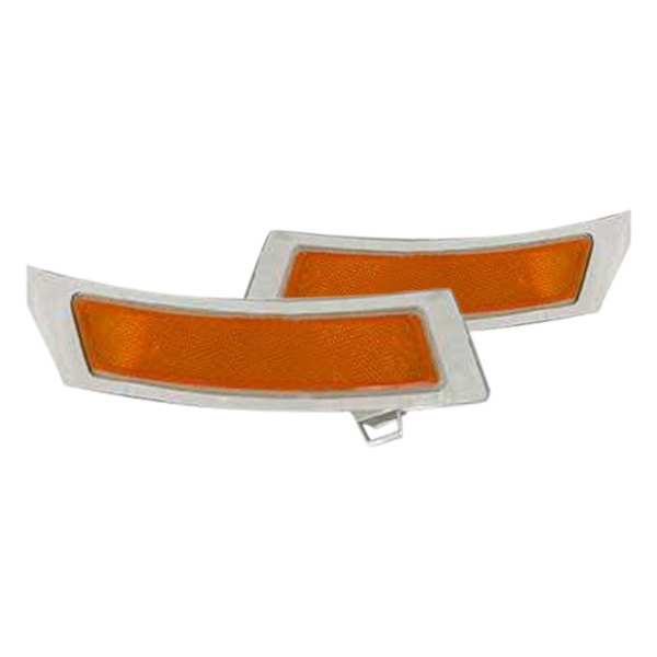 Genuine® - Driver and Passenger Side Replacement Side Marker Light, BMW X5