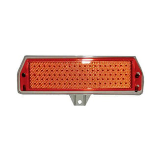 Goodmark® - Driver Side Replacement Side Marker Light