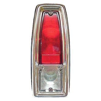 Goodmark® - Driver or Passenger Side Replacement Tail Light