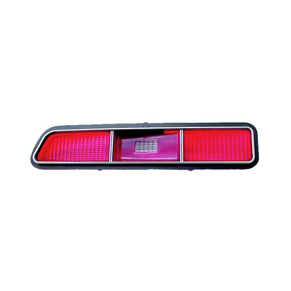 Goodmark® - Driver Side Replacement Tail Light Lens, Chevy Camaro
