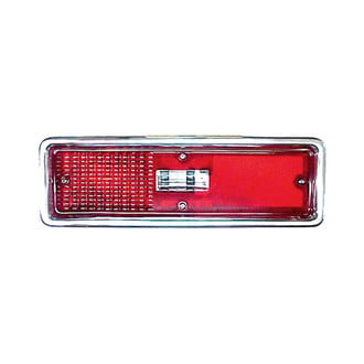 Goodmark® - Driver Side Replacement Tail Light