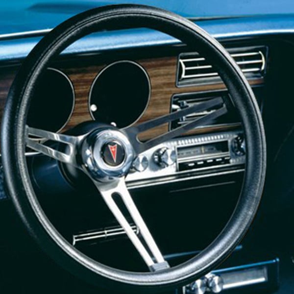 Grant® - Pontiac Clasic Style Leather Steering Wheel