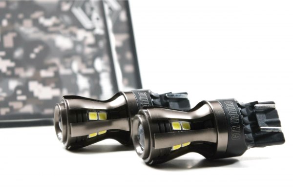 GTR Lighting® - Armor Series LED Bulbs (7440/7443, Amber)
