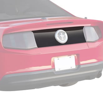 GTS® - Blackouts™ Carbon Fiber Look Rear Center Section Panel