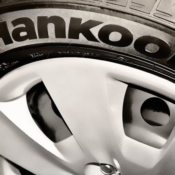 HANKOOK® - Tire Close Up