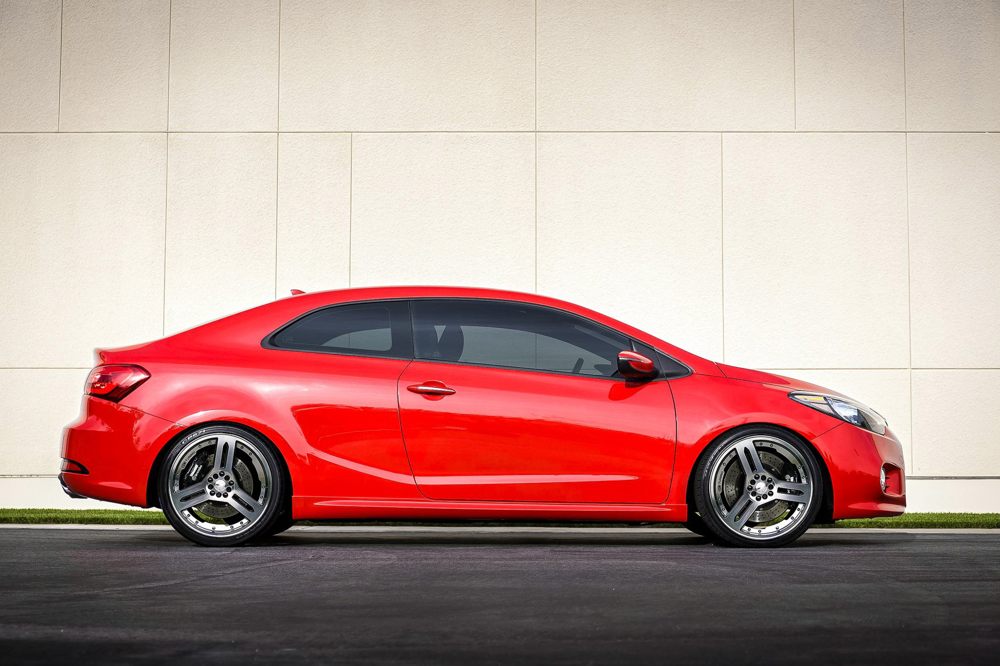HD® - SINGOW On Kia Forte