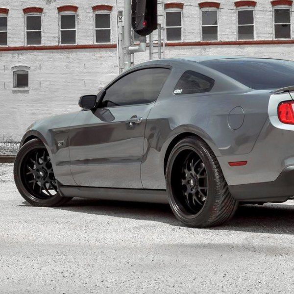 HD® - MSR Satin Black on Ford Mustang GT
