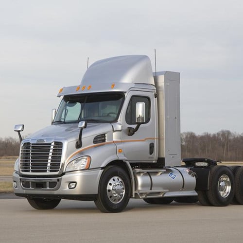 Hightop Day Cab Heavy Duty Truck HU