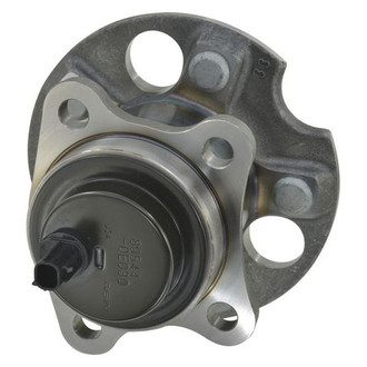 iD Select® - Rear Driver or Passenger Side Wheel Hub Assembly