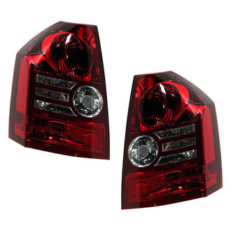iD Select® - Driver and Passenger Side Replacement Tail Lights (Standard Line)