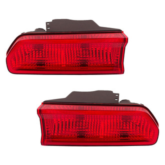 iD Select® - Driver and Passenger Side Outer Replacement Tail Lights (Standard Line)
