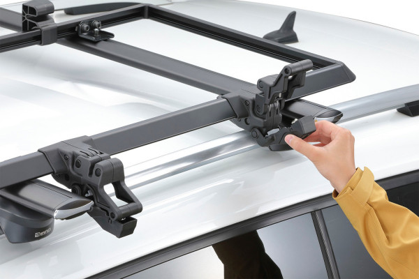 車のパーツ inno roof rack in-250-thset.jpg