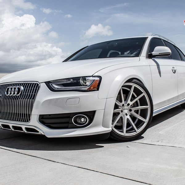 Aftermarket Side Skirts on White Audi A4 - Photo by Vossen