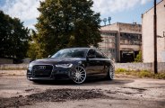 Magnetic Chrome Trim on Black Audi A6