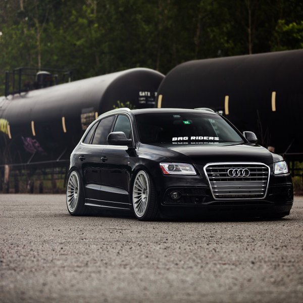 Custom Audi Q5 | Images, Mods, Photos, Upgrades — CARiD.com Gallery