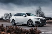 Audi Q7 Goes in Style Wearing Vossen Rims