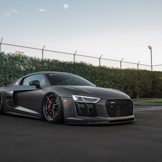 Matte Black Audi R8 Gets a Touch of Style with Red Elements