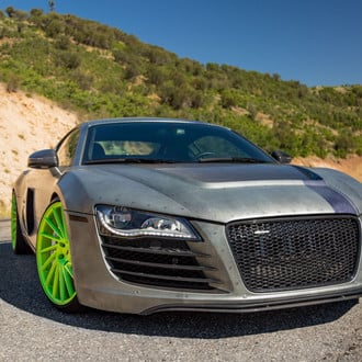 Custom Body Kit on Gray Audi R8 - Photo by Vossen