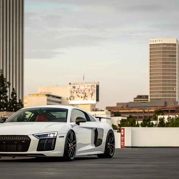 Custom LED-Bar Style Headlights on White Audi R8 - Photo by Vorstiner